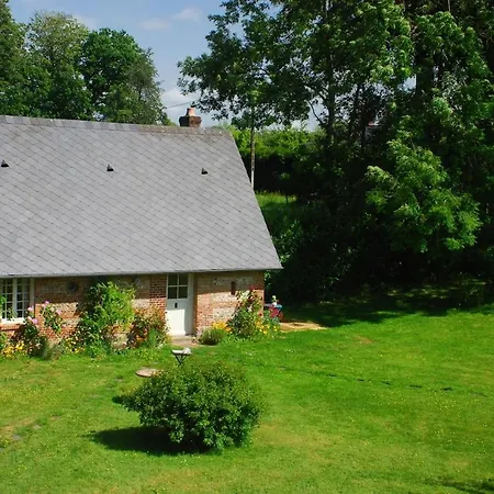 Holiday home Petite Maison Et Grand Jardin Wifi A 20 Minutes