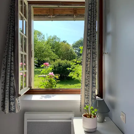 Petite Maison Et Grand Jardin Wifi A 20 Minutes Holiday home Royville